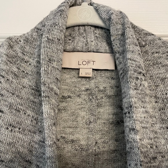Ann Taylor LOFT Swing Front Sweater - Picture 3 of 5